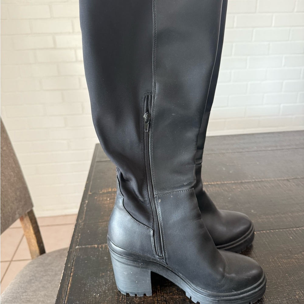 High boots - Picture 4 of 5